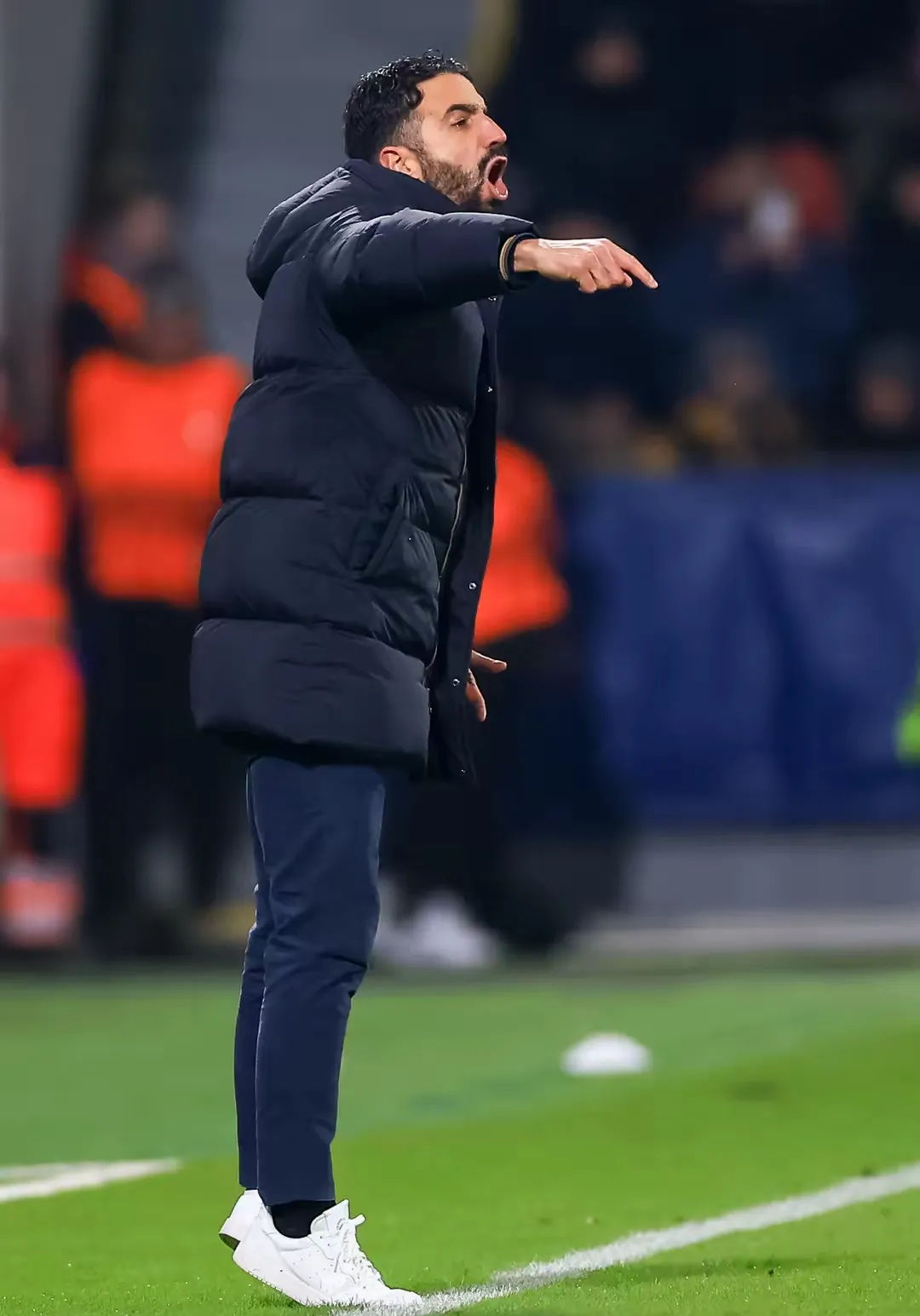 详细阅读:九游体育曼联今晨绝杀压哨,志在法国杯名次提升,信心回归,身体对抗强度拉满的简单介绍 九游体育曼联今晨绝杀压哨,志在法国杯名次提升,信心回归,身体对抗强度拉满的简单介绍