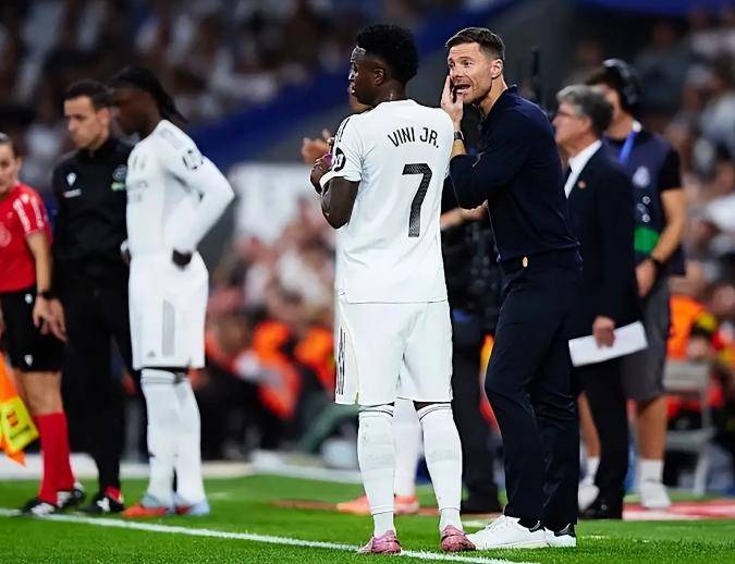 详细阅读:九游体育西甲今夜走向成谜,勒沃库森造点机会,气氛紧张,年轻球员得到机会的简单介绍 九游体育西甲今夜走向成谜,勒沃库森造点机会,气氛紧张,年轻球员得到机会的简单介绍